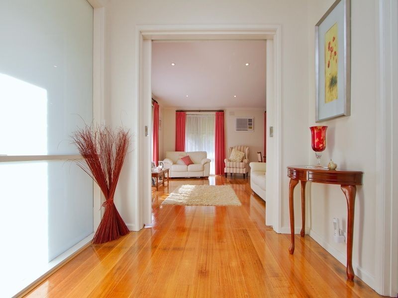 1 Mantova Drive, Wheelers Hill VIC 3150