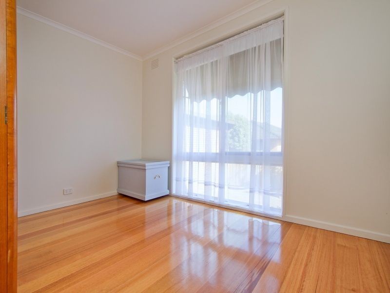 1 Mantova Drive, Wheelers Hill VIC 3150