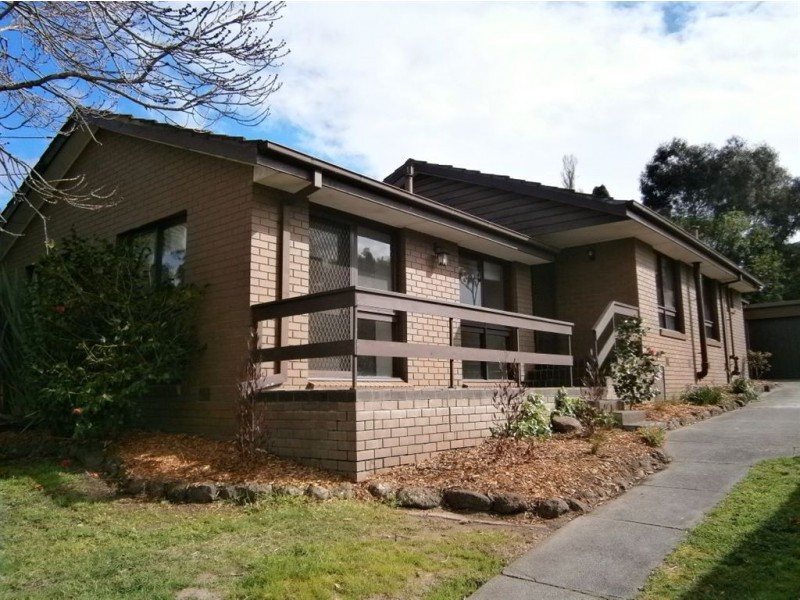 76 Petronella Avenue, Wheelers Hill VIC 3150