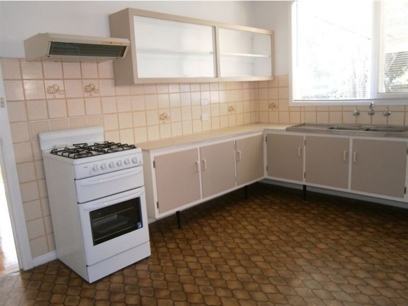 7 Avis Court, Forest Hill VIC 3131