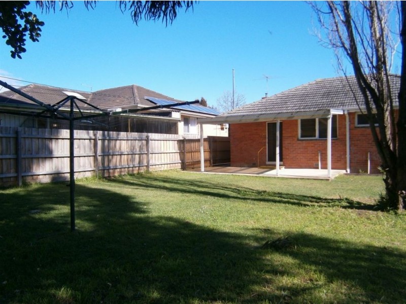 7 Avis Court, Forest Hill VIC 3131