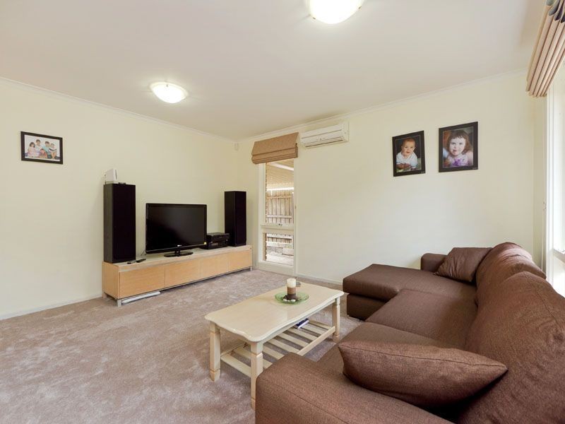 93 King Arthur Drive, Glen Waverley VIC 3150