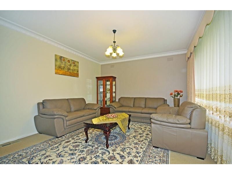 28 Kerrie Road, Glen Waverley VIC 3150