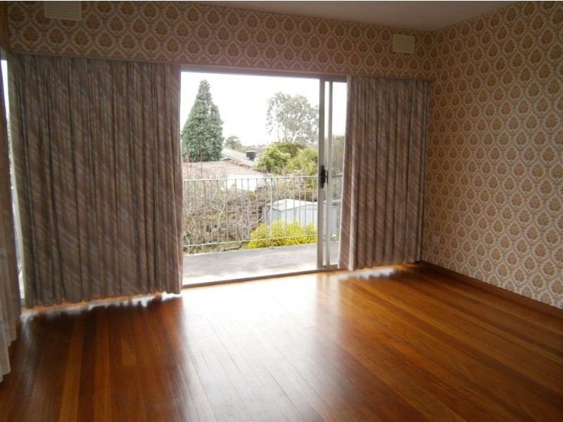 10 Gyton Avenue, Glen Waverley VIC 3150
