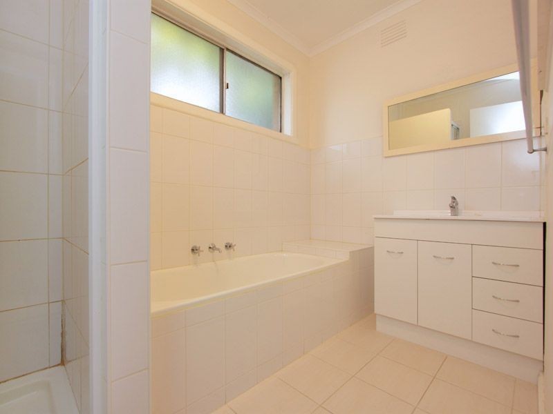 13 Myrtle Street, Glen Waverley VIC 3150