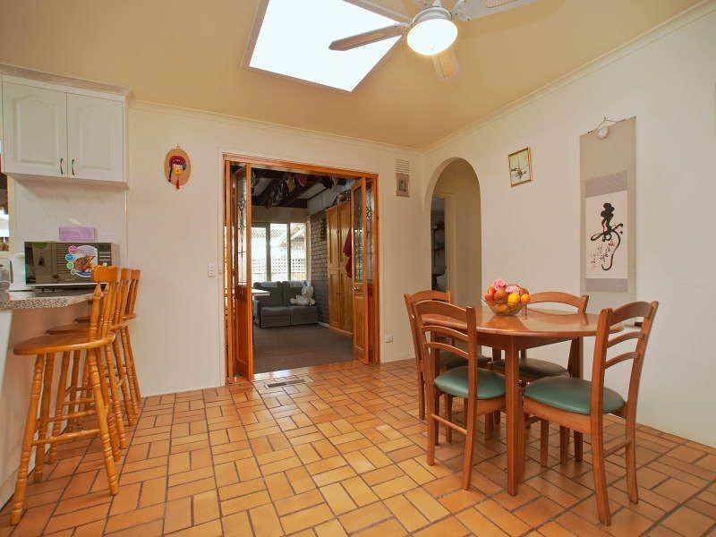 22 Brahmin Avenue, Wheelers Hill VIC 3150