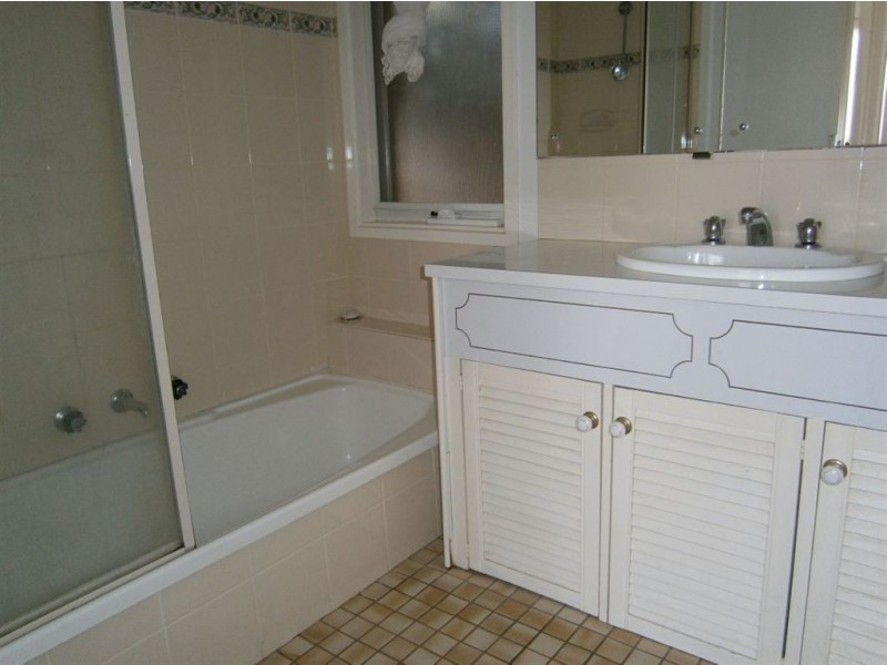 82 Mary Avenue, Wheelers Hill VIC 3150