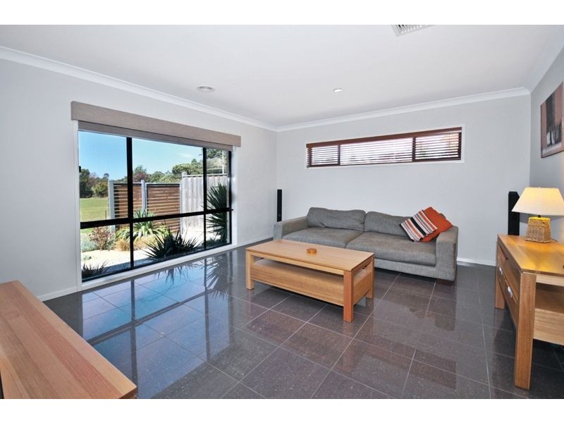 21 Royal Oak Court, Mulgrave VIC 3170