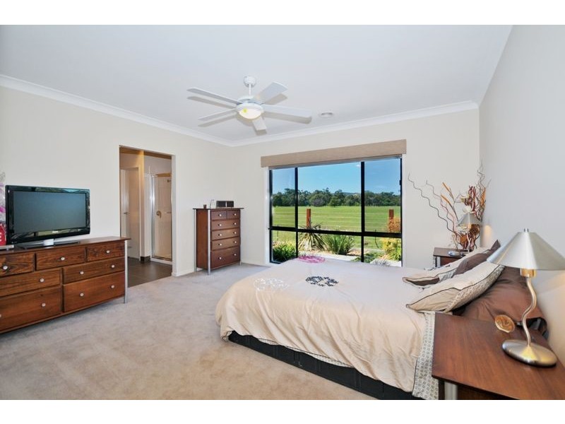 21 Royal Oak Court, Mulgrave VIC 3170