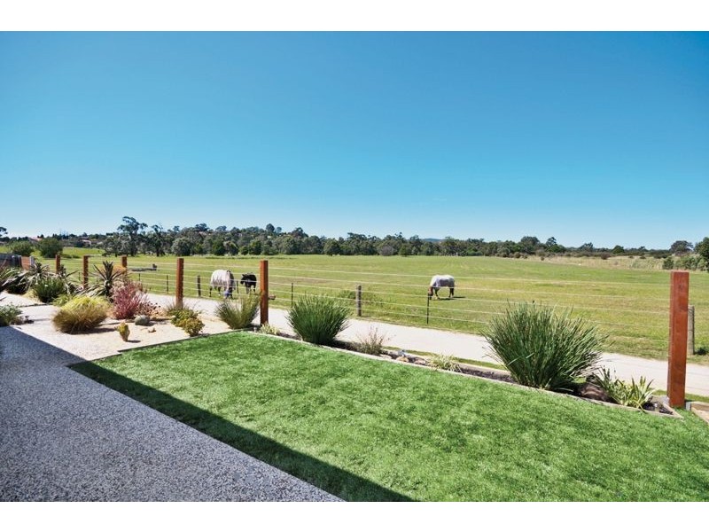 21 Royal Oak Court, Mulgrave VIC 3170