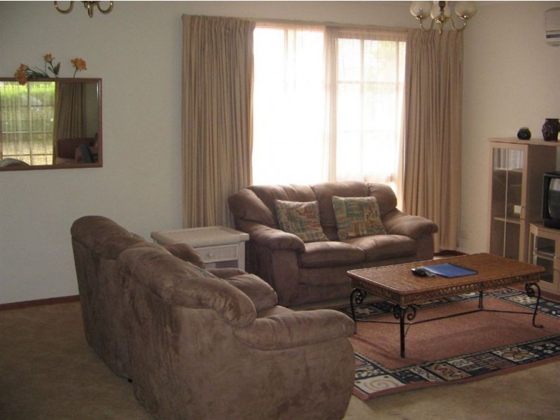 1/15 Mount Street, Glen Waverley VIC 3150