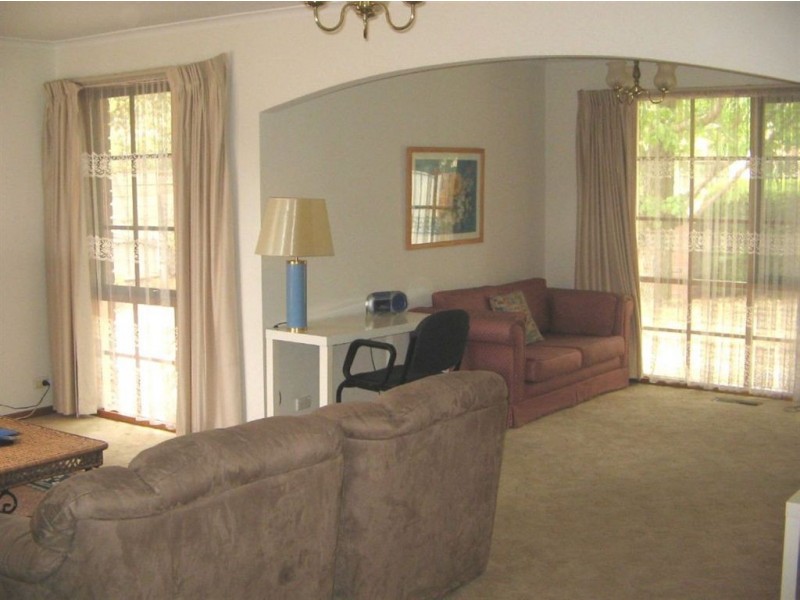 1/15 Mount Street, Glen Waverley VIC 3150