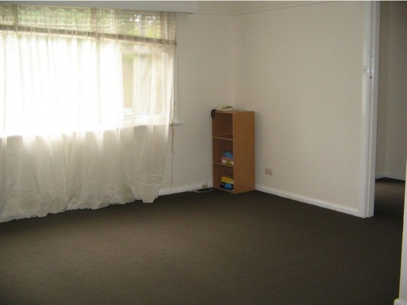 18 Outlook Road, Mount Waverley VIC 3149