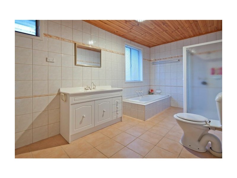 11 Northam Street, Glen Waverley VIC 3150
