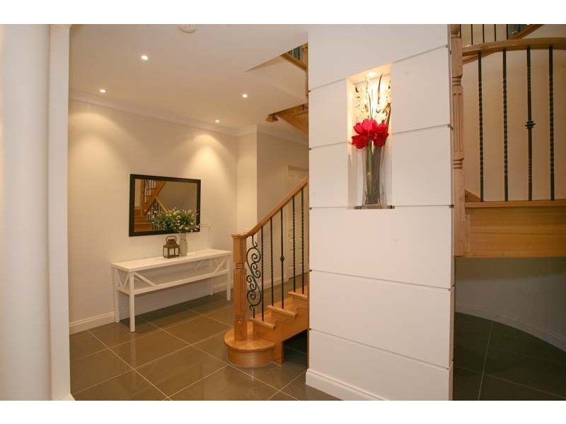 29 Crown Street, Glen Waverley VIC 3150