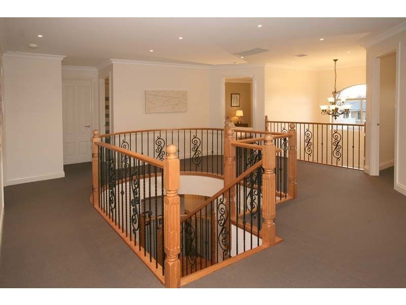 29 Crown Street, Glen Waverley VIC 3150