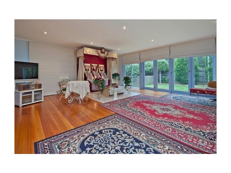 7 Judy Court, Vermont VIC 3133