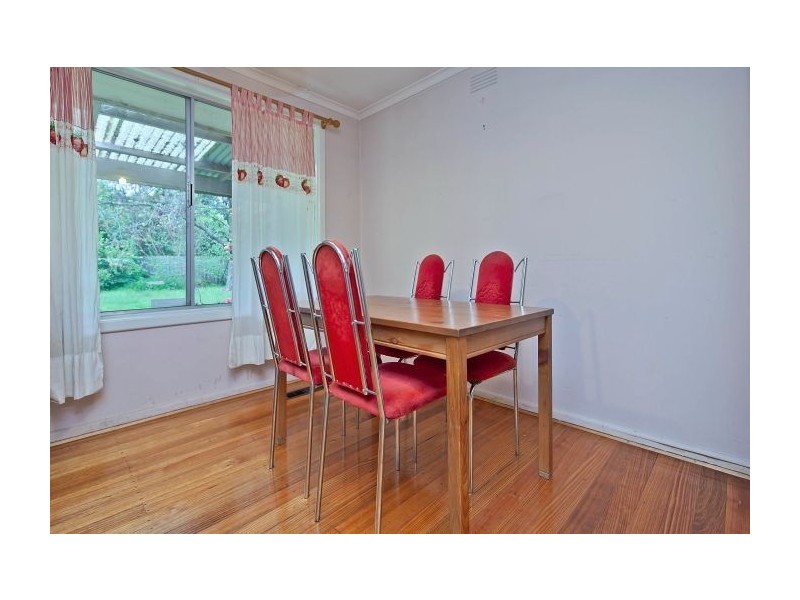 8 Judy Court, Vermont VIC 3133