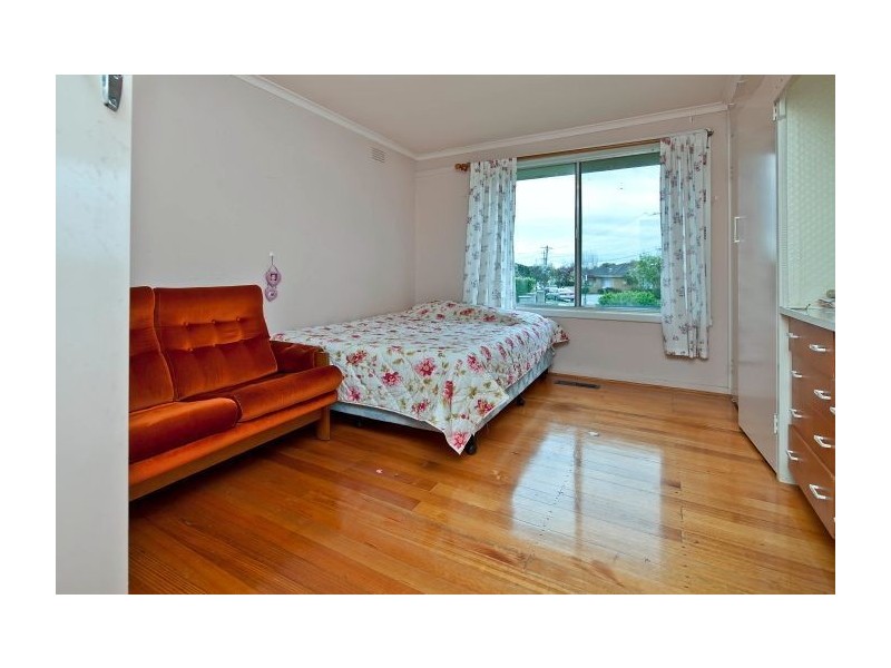 8 Judy Court, Vermont VIC 3133