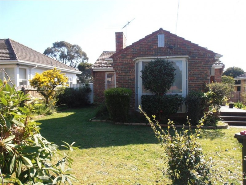 41 Panoramic Grove, Glen Waverley VIC 3150
