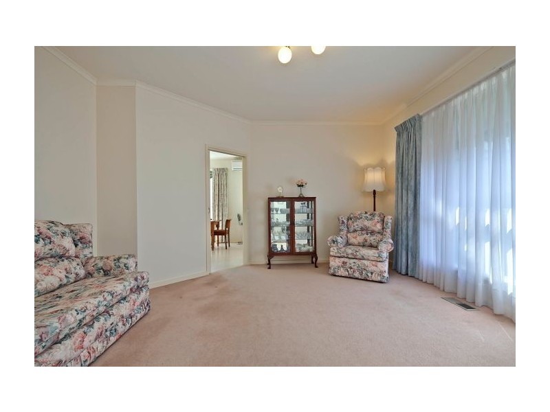 2/23 Dion Road, Glen Waverley VIC 3150