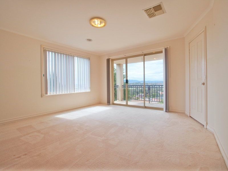 18 Katoomba Drive, Mulgrave VIC 3170