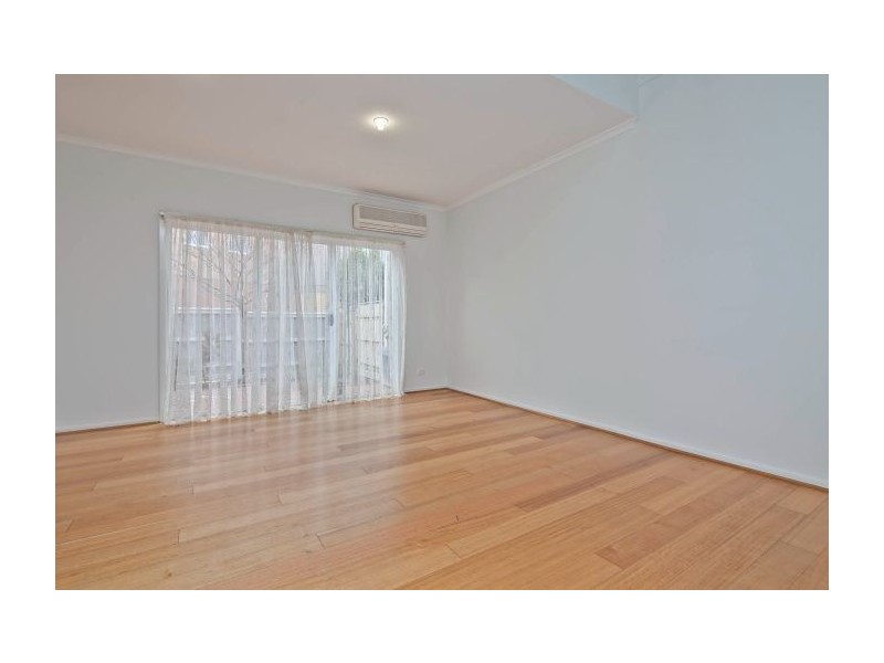 15 Hawthorn Way, Glen Waverley VIC 3150