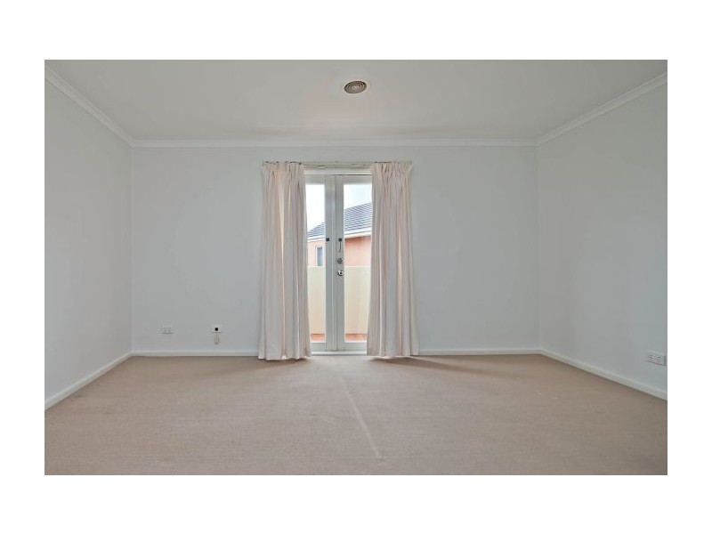 15 Hawthorn Way, Glen Waverley VIC 3150