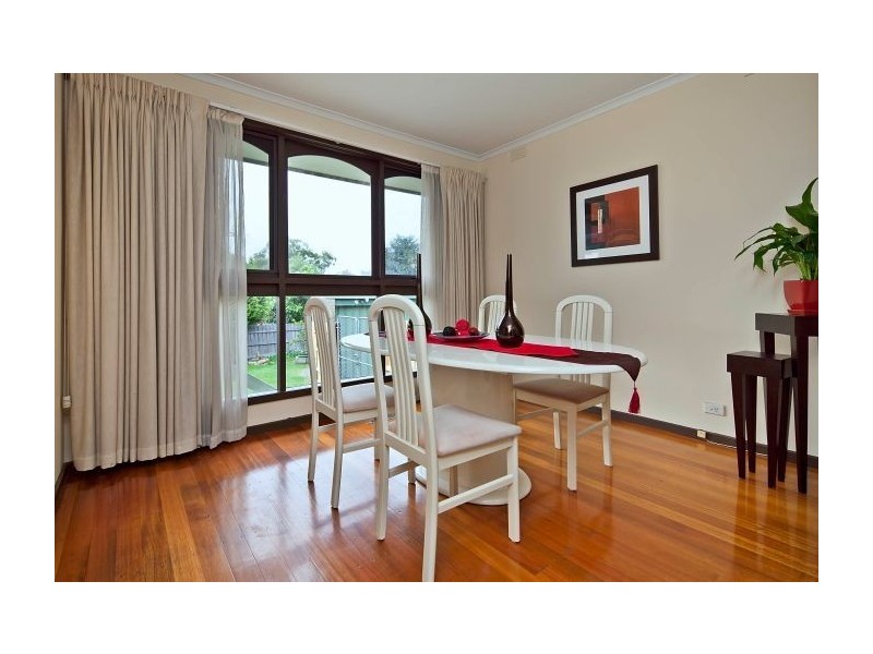 1 Regal Court, Glen Waverley VIC 3150