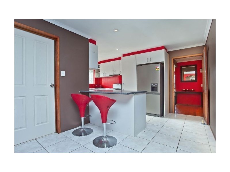 15 Brougham Square, Mulgrave VIC 3170