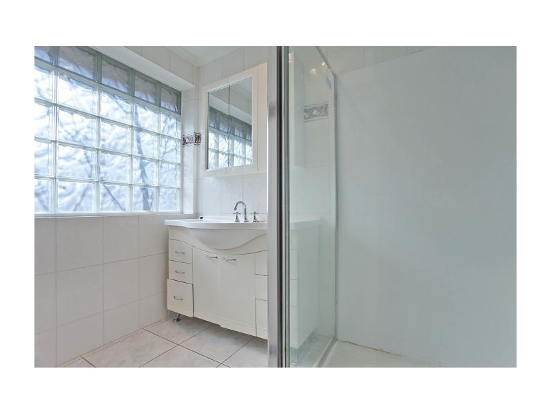 15 Brougham Square, Mulgrave VIC 3170