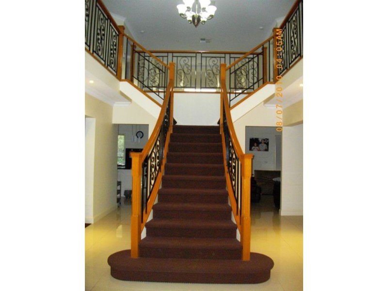 13 Montvale Mews, Mount Waverley VIC 3149