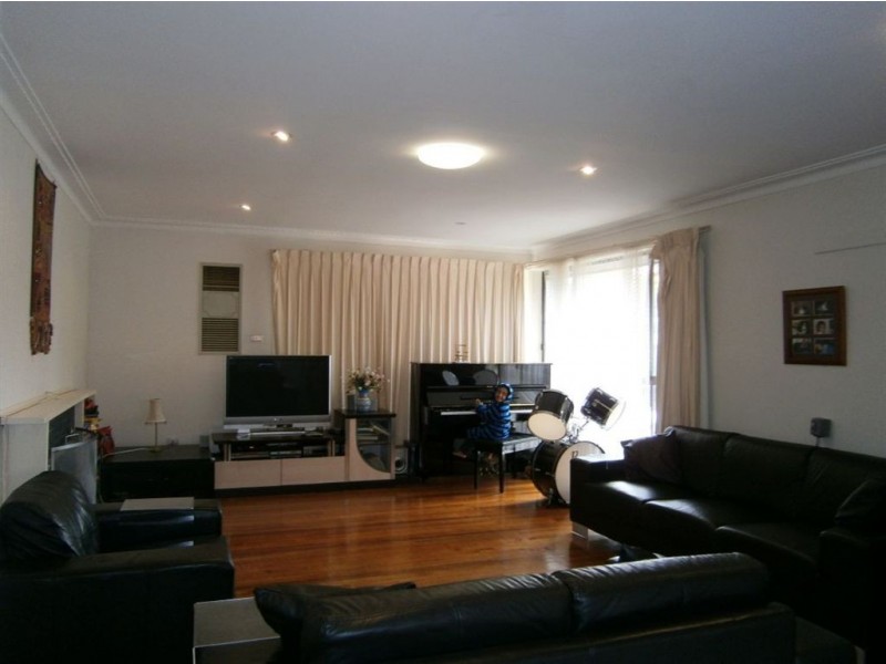 1/7 Lewton Road, Mount Waverley VIC 3149