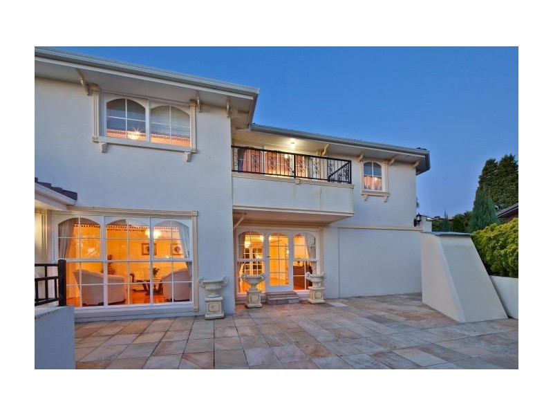 5 Aquarius Court, Wheelers Hill VIC 3150