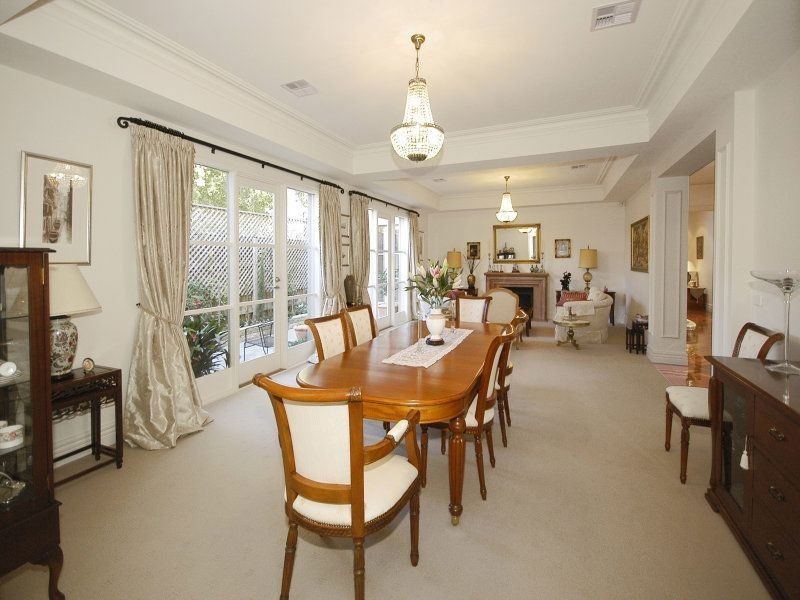 10 Floreat Court, Glen Waverley VIC 3150