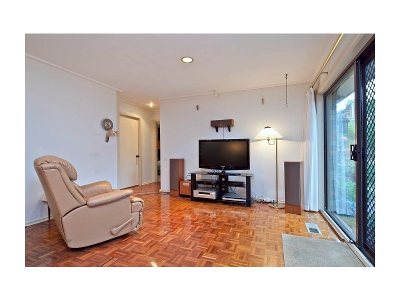 27 Belinda Crescent, Wheelers Hill VIC 3150