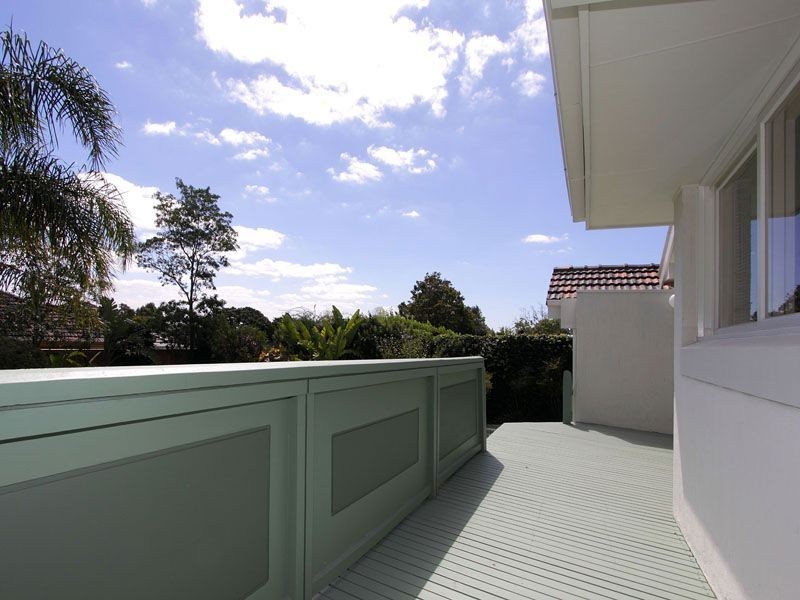 27 Viewpoint Avenue, Glen Waverley VIC 3150