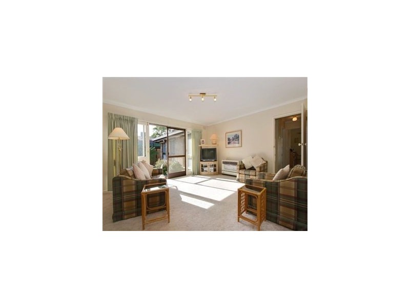 22 Grovelands Drive, Mulgrave VIC 3170