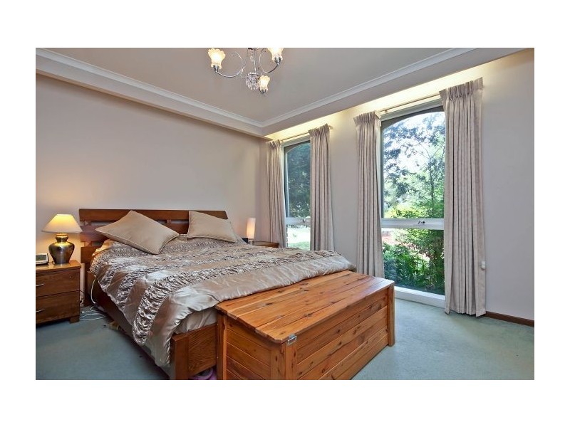 3 Newark Court, Glen Waverley VIC 3150