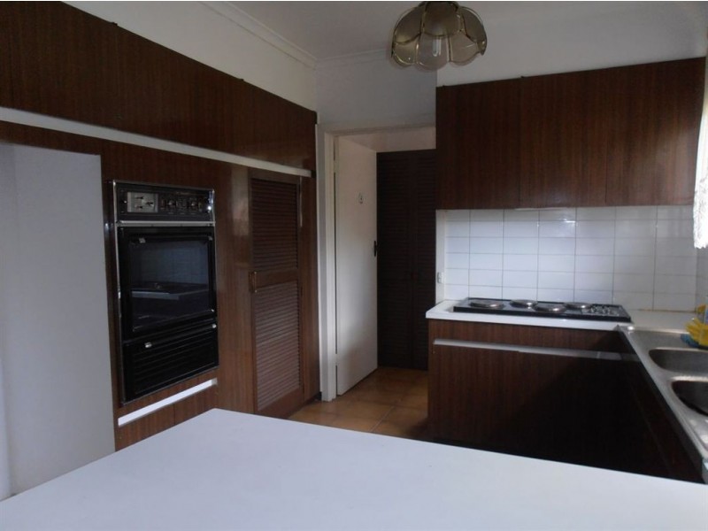 9 Chapel Street, Glen Waverley VIC 3150