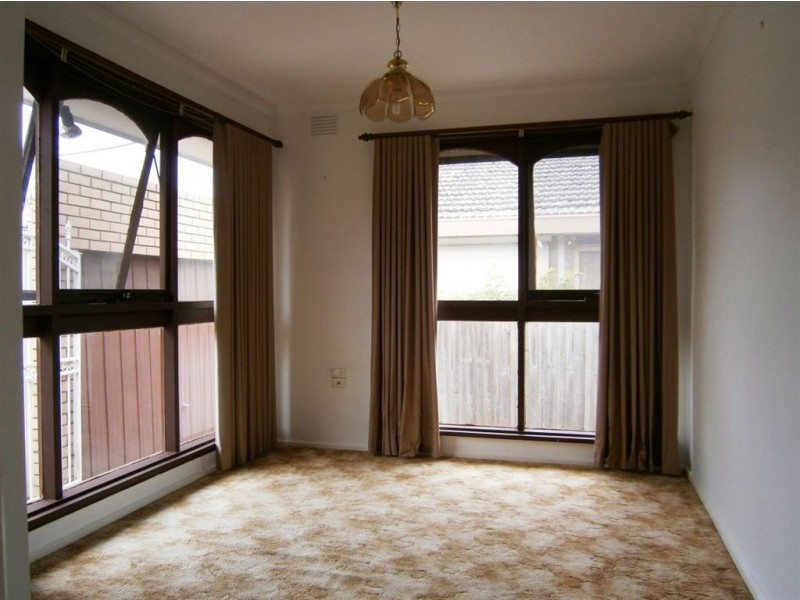 9 Chapel Street, Glen Waverley VIC 3150