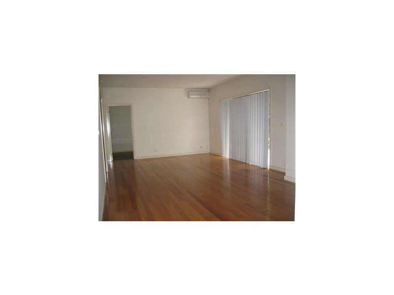 2/42 Marianne Way, Mount Waverley VIC 3149