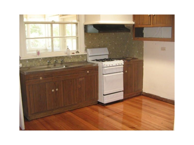 30 Morton Road, Burwood East VIC 3151