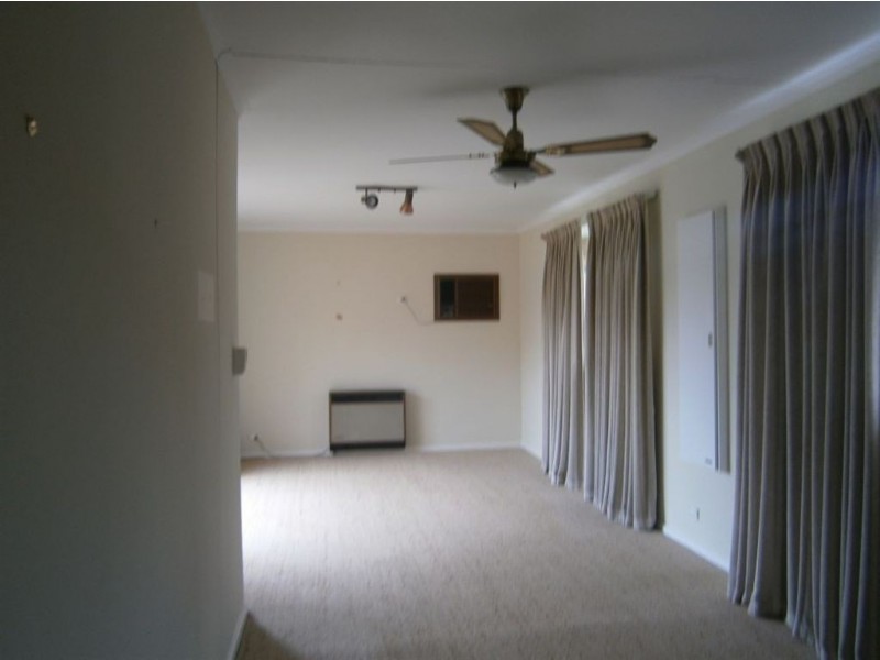 2 Pippin Avenue, Glen Waverley VIC 3150