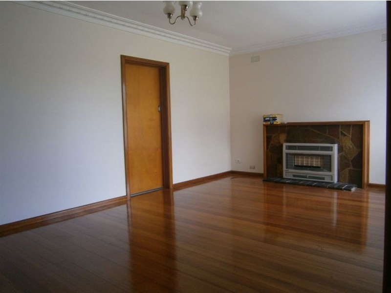 2 Cypress Avenue, Glen Waverley VIC 3150