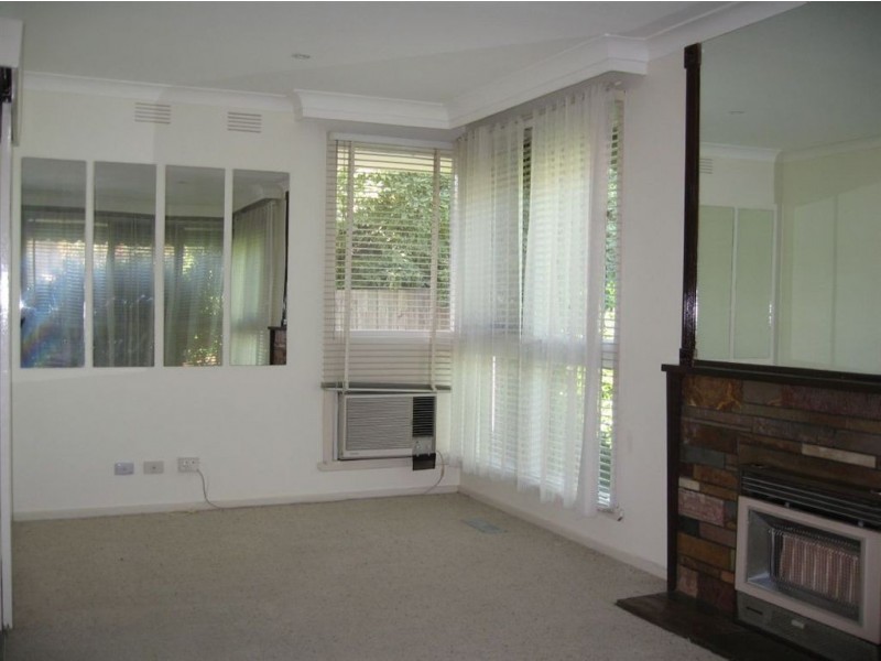 40 Honeysuckle Avenue, Wheelers Hill VIC 3150