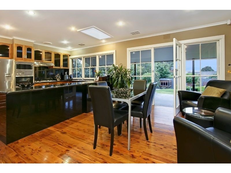 3 Halcyon Drive, Wheelers Hill VIC 3150