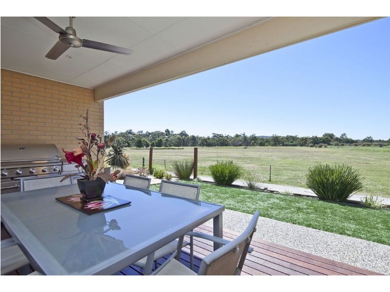 21 Royal Oak Court, Mulgrave VIC 3170