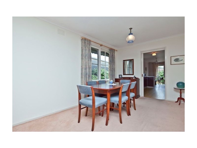 31 Kooringa Crescent, Wheelers Hill VIC 3150