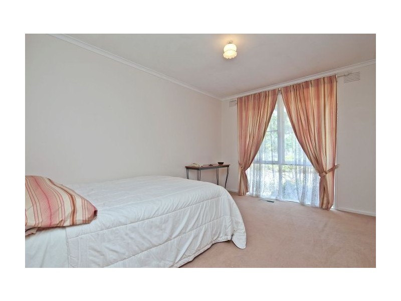 31 Kooringa Crescent, Wheelers Hill VIC 3150